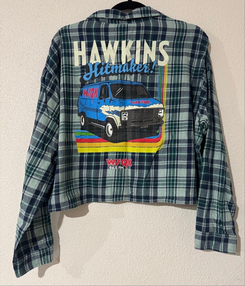 No Boundaries x Stranger Things Blue Green Plaid Cropped Flannel Shirt XL 16-18